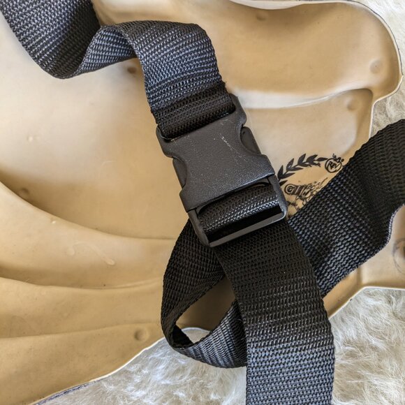 Costume Armor: shoulder and arm guard - Picture 4 of 4